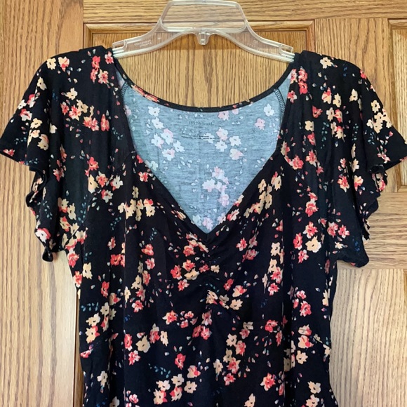 Maternity top - Picture 2 of 3